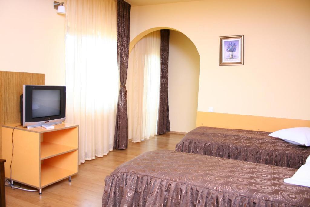 Vila Delta Travel - Mila 23 Mila Douăzeci şi Trei Habitación foto