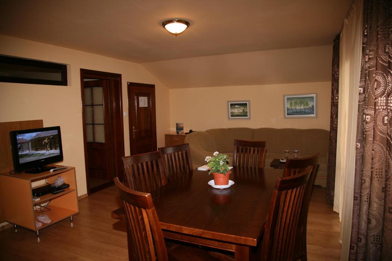 Vila Delta Travel - Mila 23 Mila Douăzeci şi Trei Habitación foto